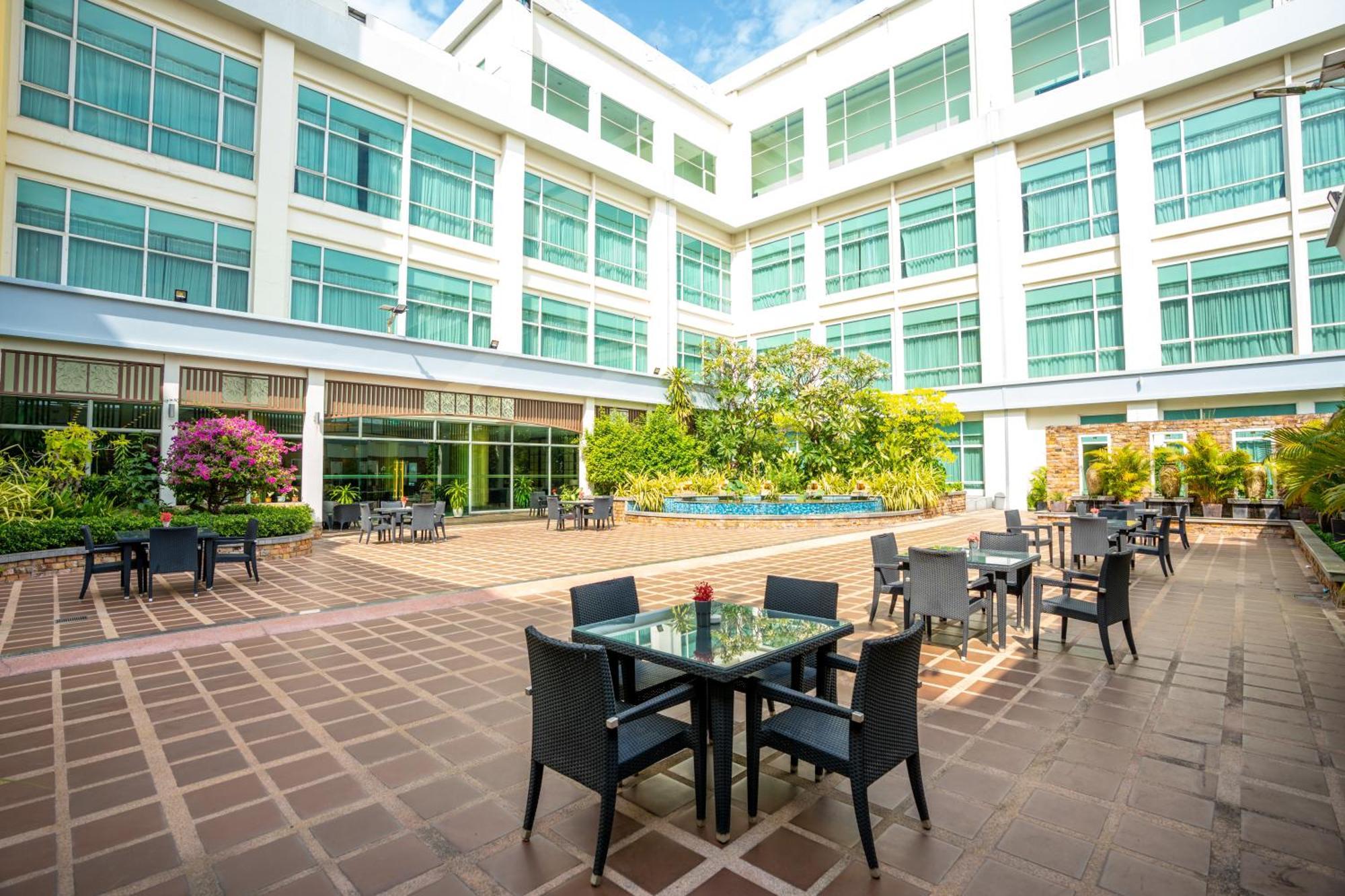 פנום פן Dara Airport Hotel מראה חיצוני תמונה